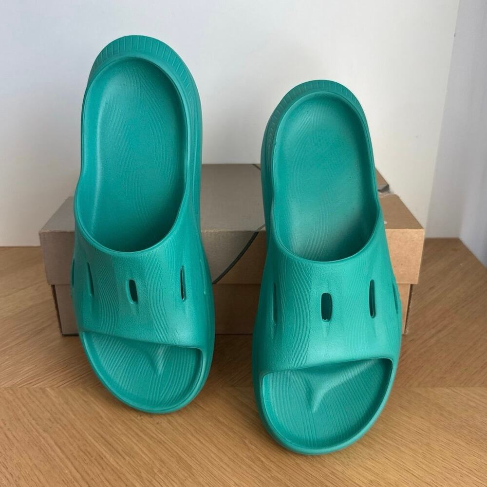 HOKA ONE ONE Ora ‘Green’ Recovery Slip On Sandals Unisex - SZ M 9- W 11 - Picture 5 of 9